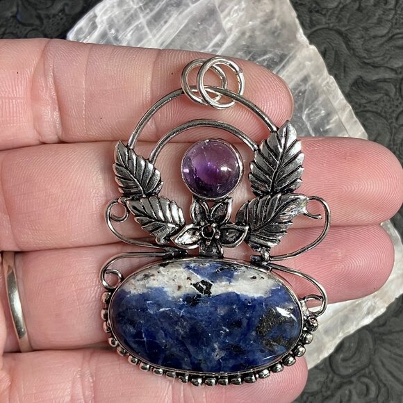 Fairycore Floral Sodalite and Amethyst Pendant Stone Crystal Jewelry - Picture 1 of 7